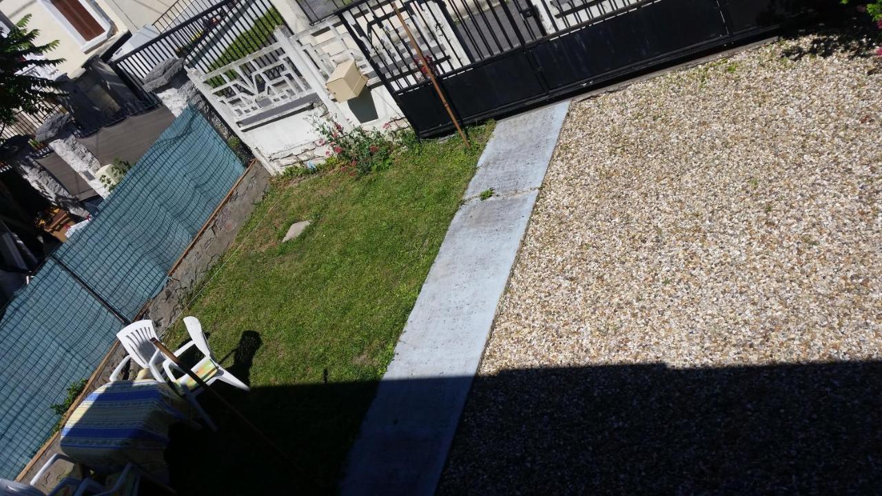 Metro - Sac A Dos - Dodo Chez Leontine 2 Ch Parking Wifi Fo Villa Bois-Colombes Eksteriør billede