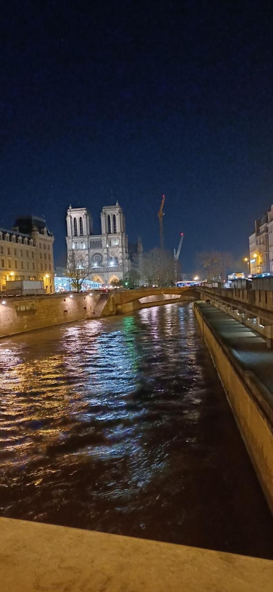 Metro - Sac A Dos - Dodo Chez Leontine 2 Ch Parking Wifi Fo Villa Bois-Colombes Eksteriør billede
